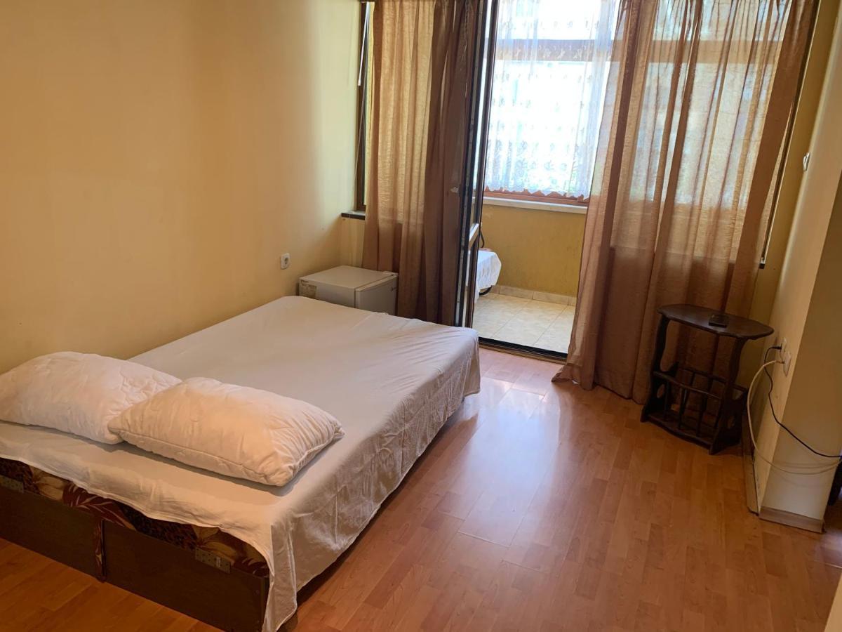 Hotel Rade 2 Βράτσα Εξωτερικό φωτογραφία